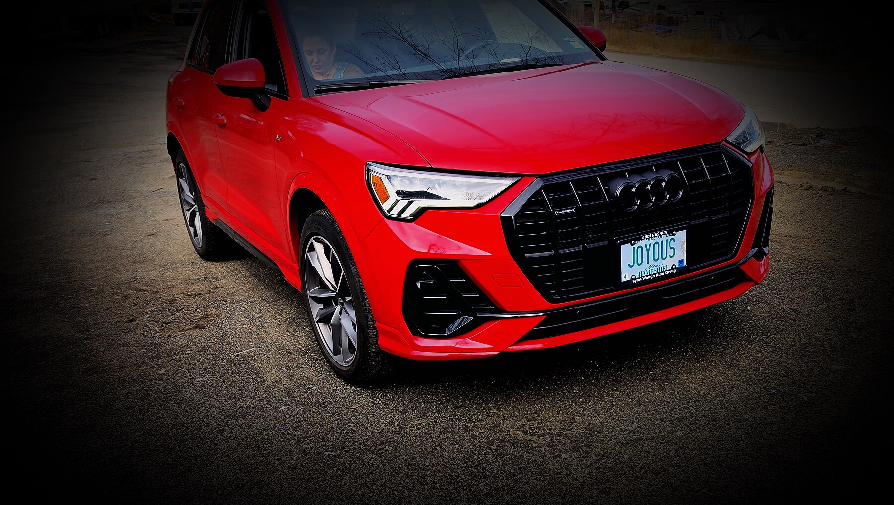 2025 Audi Q3 in red
